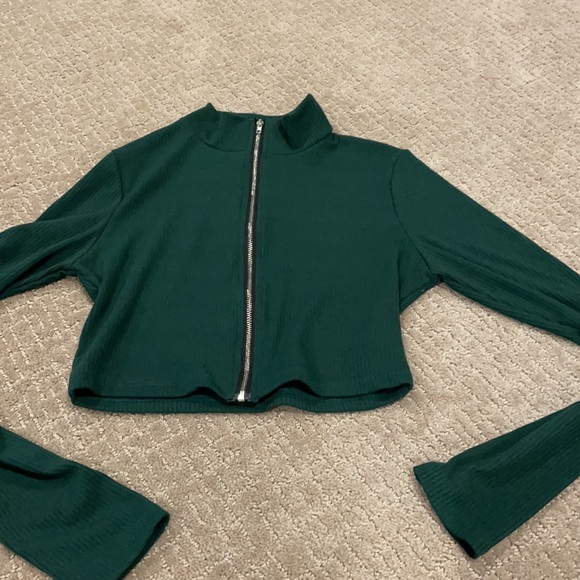 Publik green full zip Long sleeve crop small - Picture 5 of 9